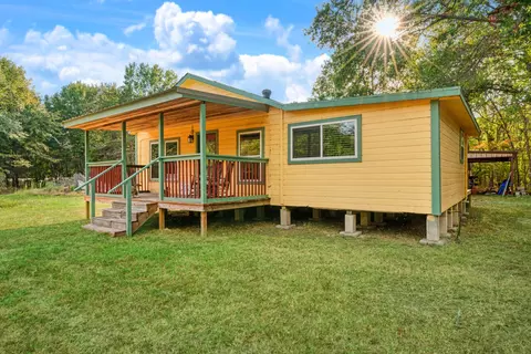 2727 Fm 3298, Powderly, TX 75473
