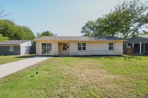 4232 Scottsdale Dr, Mesquite, TX 75150