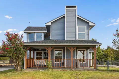 273 Greenview Ln, Van Alstyne, TX 75495