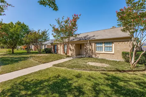 219 Southerland Ave, Mesquite, TX 75150