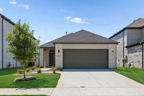 360 Millwood Rd, Lavon, TX 75166