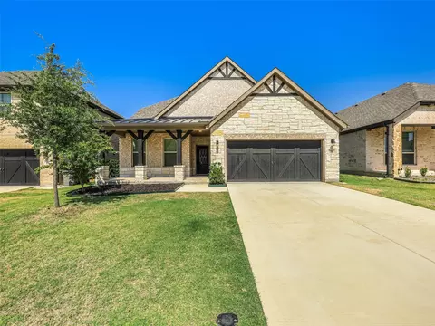 1708 Canals Dr, Little Elm, TX 75068