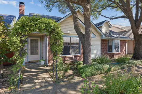 1902 Wyatt Dr, Garland, TX 75040