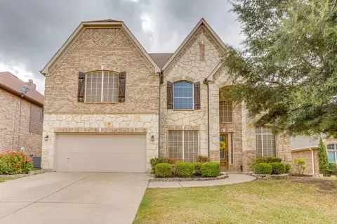 1008 Linden Dr, Burleson, TX 76028