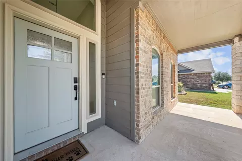 Exterior - 3108 Gilchrist Dr, Lorena, TX 76655 photo 3 of 4