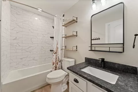 Bath - 3108 Gilchrist Dr, Lorena, TX 76655 photo 1 of 3