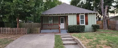 902 Davy Crockett St, Rockwall, TX 75087