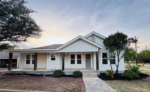 1100 E Coke St, Hamilton, TX 76531