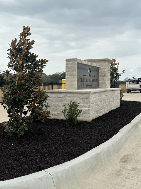 8132 Fields Rd, Copper Canyon, TX 76226