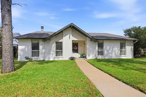 5720 Truitt St, The Colony, TX 75056