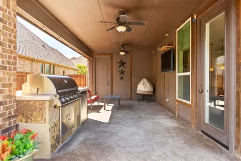 Exterior - 301 Rawhide Path, Keller, TX 76248 photo 8 of 8