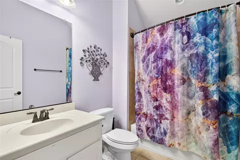 Bath - 301 Rawhide Path, Keller, TX 76248 photo 3 of 4