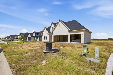 235 Brent Ln, Greenville, TX 75402