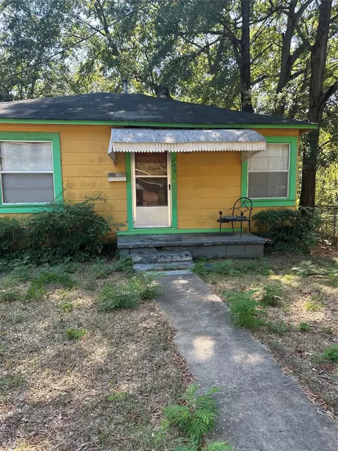 2015 Garden St, Shreveport, LA 71101