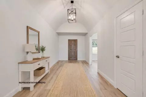 Entry Way - 1065 Monaco Ct, Springtown, TX 76082 photo 1 of 1