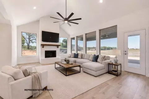 Living - 1065 Monaco Ct, Springtown, TX 76082 photo 1 of 2
