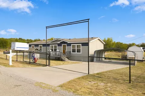 167 Denton Heights Ln, Weatherford, TX 76085