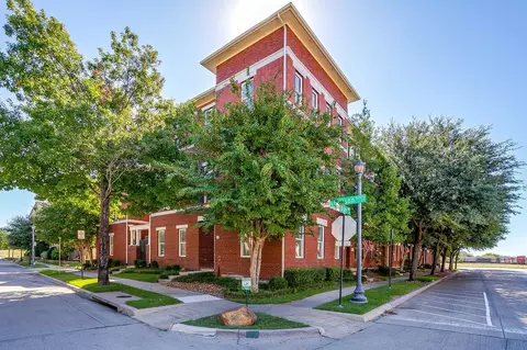 8274 Library St, Frisco, TX 75034