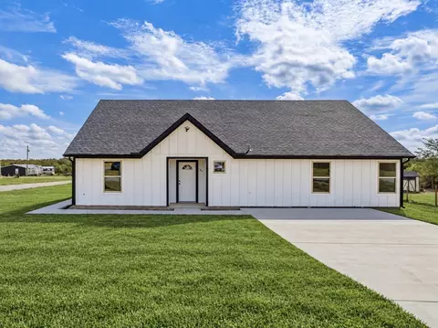 182 Brookview Dr, Bridgeport, TX 76426