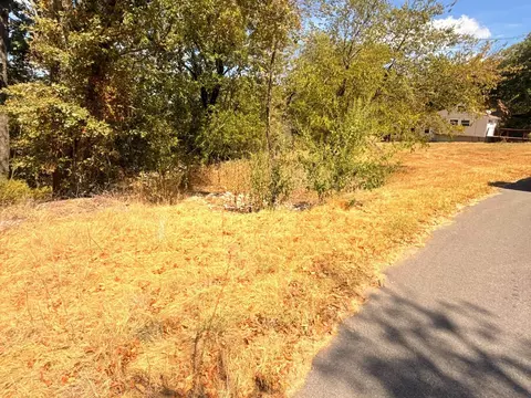 616 E Hull St, Denison, TX 75021 photo 9