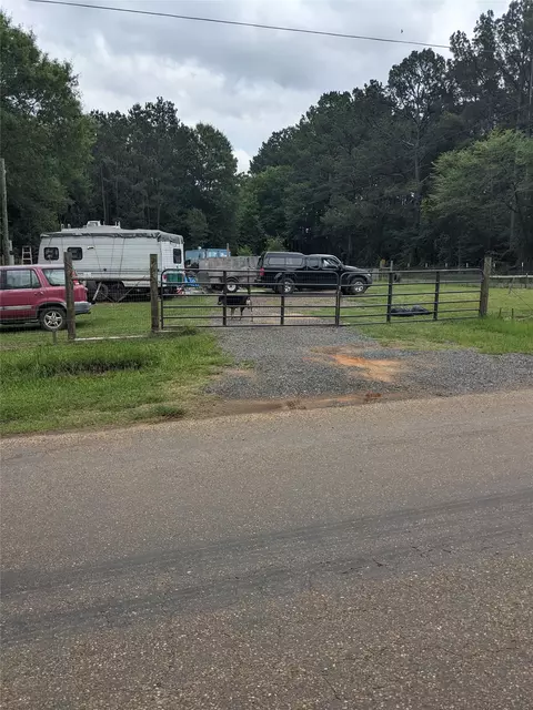 2593 Webb Rogers Rd, Waskom, TX 75692