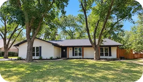 8513 Ravenswood Rd, Granbury, TX 76049