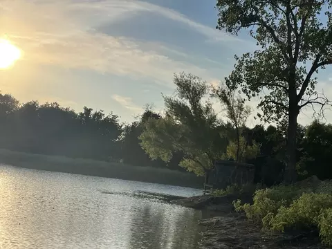 1300 Clover Dr, Poolville, TX 76487