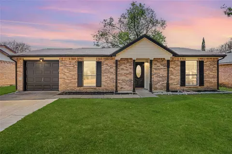 4744 China Rose Dr, Fort Worth, TX 76137
