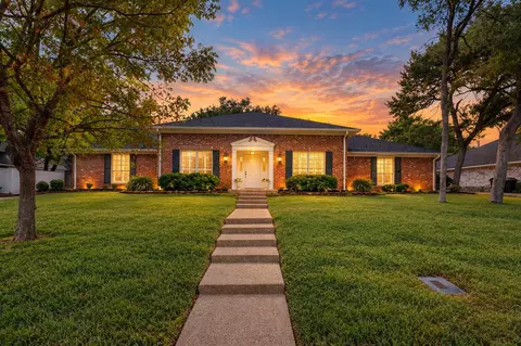 202 Trailview Dr, Woodway, TX 76712
