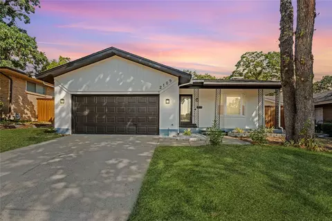 2109 Normandy Dr, Irving, TX 75060