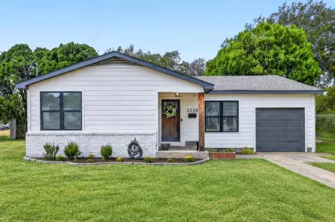 3228 Olive Pl, Fort Worth, TX 76116