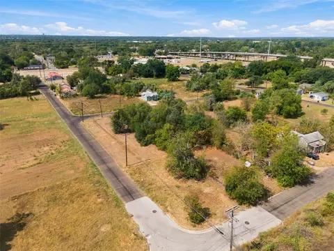 600 Johnson, Waco, TX 76705 photo 11