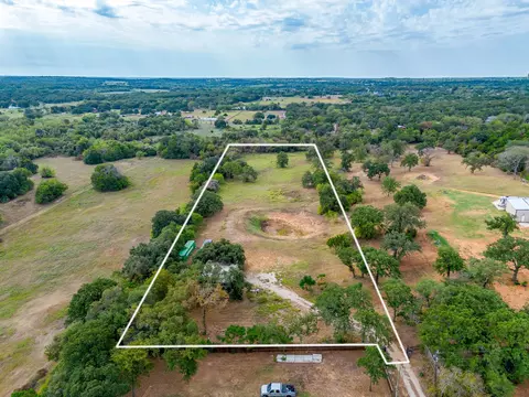 7801 Windy Hill Ln, Cross Timbers, TX 76028
