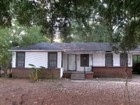 1807 Shady Ln, Shreveport, LA 71118