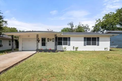 1725 Grace St, Arlington, TX 76010