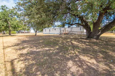 102 Live Oak Rd, Early, TX 76802
