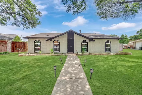 3301 Excalibur Cir, Garland, TX 75044