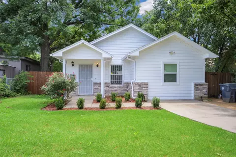 1226 E Woodin Blvd, Dallas, TX 75216