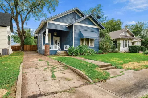 806 W Gandy St, Denison, TX 75020