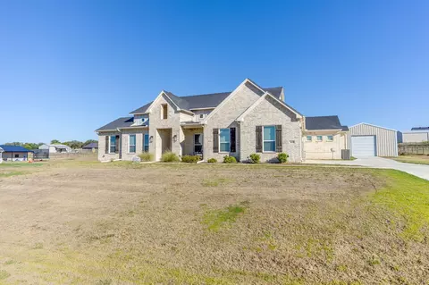 160 Rocky Top Ranch Ln, Azle, TX 76020