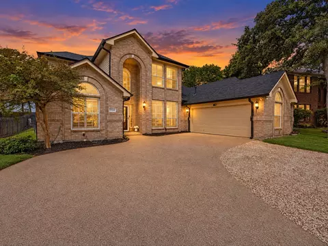 5024 Pointclear Ct, Arlington, TX 76017