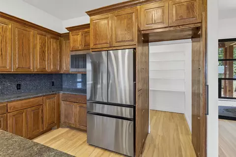 Kitchen - 3031 Powell Cemetery Rd, Tolar, TX 76476 photo 3 of 4