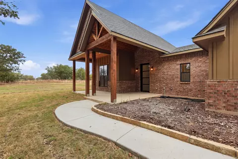 Exterior - 3031 Powell Cemetery Rd, Tolar, TX 76476 photo 6 of 8