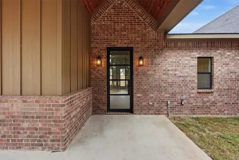Exterior - 3031 Powell Cemetery Rd, Tolar, TX 76476 photo 2 of 8