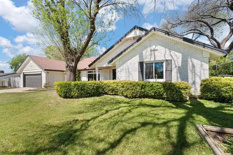 8116 Bangor Dr, Benbrook, TX 76116