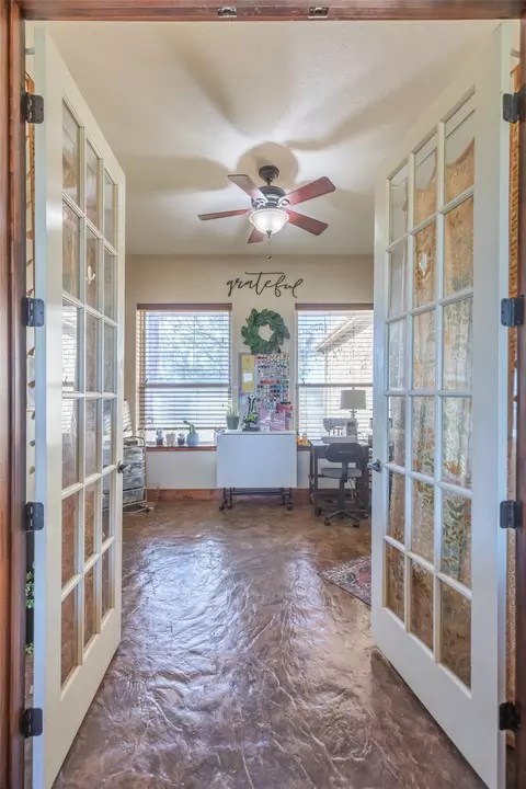 Entry Way - 7642 Spinks Rd, Abilene, TX 79603 photo 2 of 3