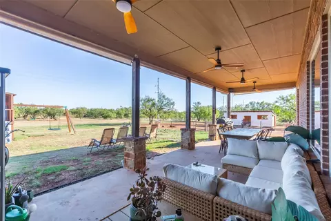 Exterior - 7642 Spinks Rd, Abilene, TX 79603 photo 10 of 11