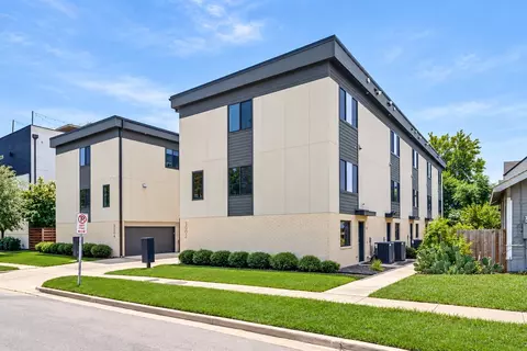 5602 Lindell Ave #B, Dallas, TX 75206