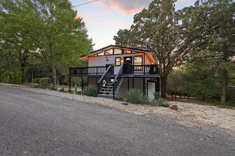 207 Wales Dr, Pottsboro, TX 75076