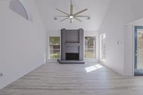 Living - 5914 Beacon Dr, Rowlett, TX 75089 photo 4 of 6